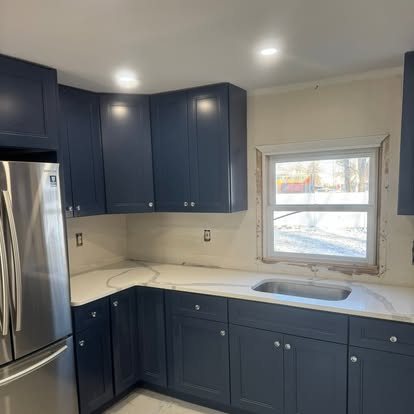 Navy Shaker kitchen, quartz counters — photo 4 of 6, by GT Stone and Cabinets Installation in South Amboy, NJ