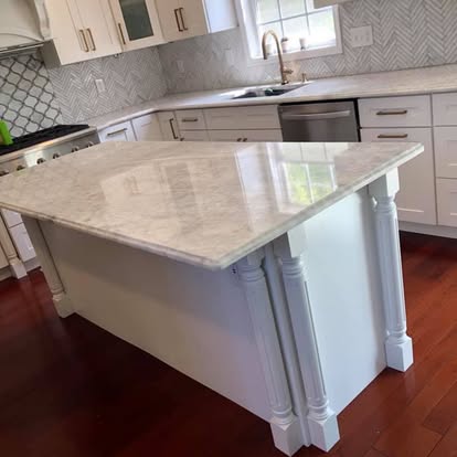 White kitchen, brass fixtures, arabesque backsplash — photo 2 of 19, by GT Stone and Cabinets Installation in South Amboy, NJ