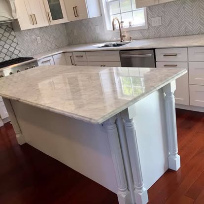 White kitchen, brass fixtures, arabesque backsplash — photo 14 of 19, by GT Stone and Cabinets Installation in South Amboy, NJ